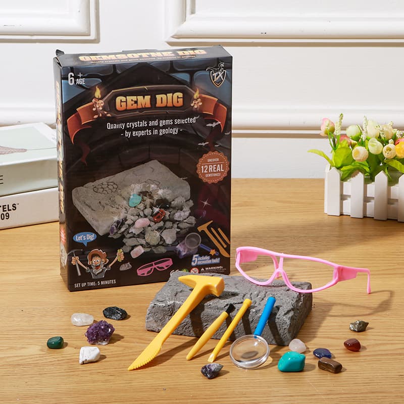 Gem Dig Kit: 17-Gem STEM Science Toy